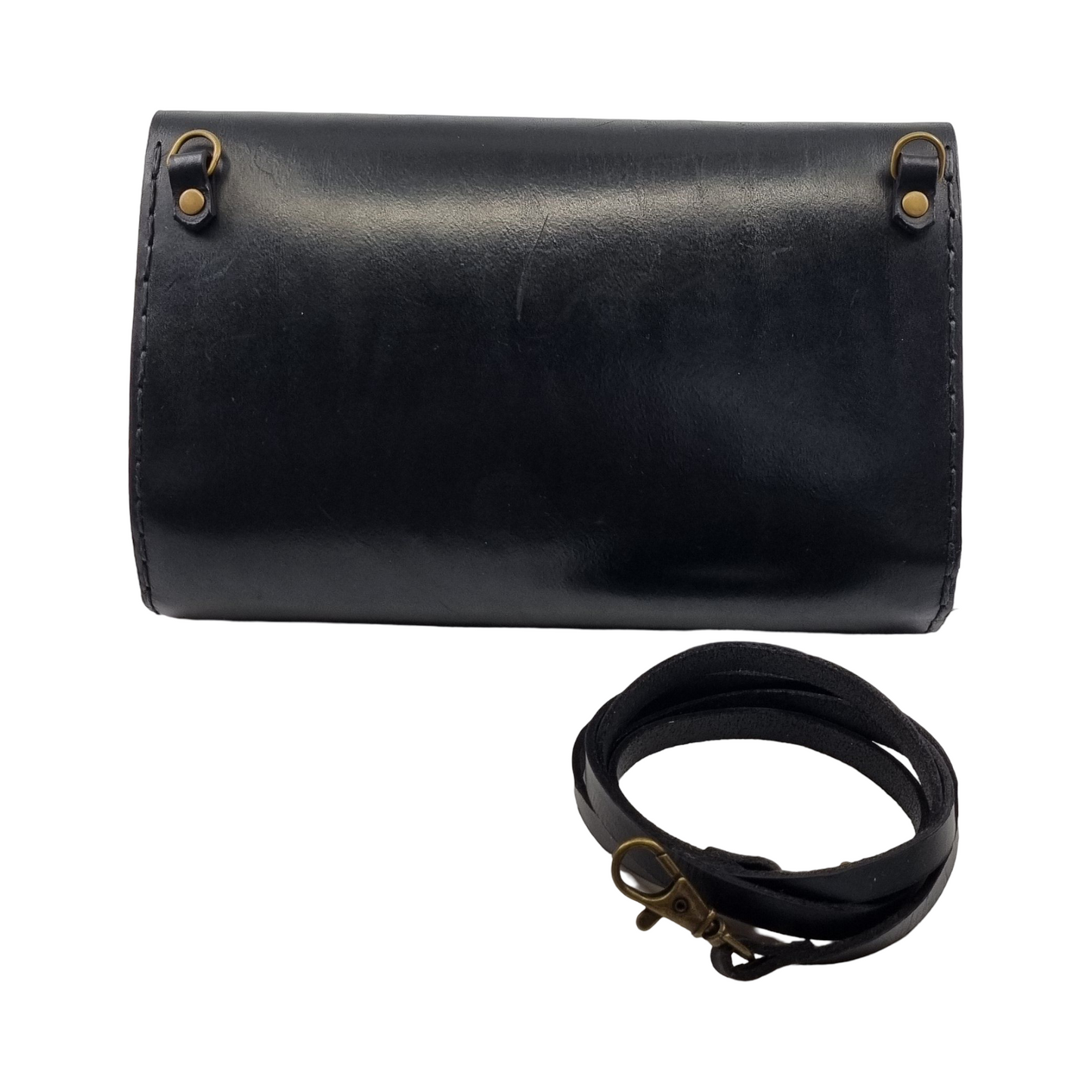 Sort clutch JuTa med orange mandalaer.
