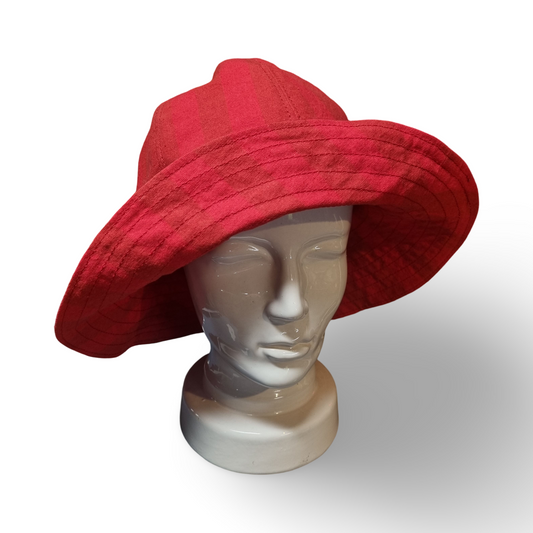 Redesign. Solhatt.
